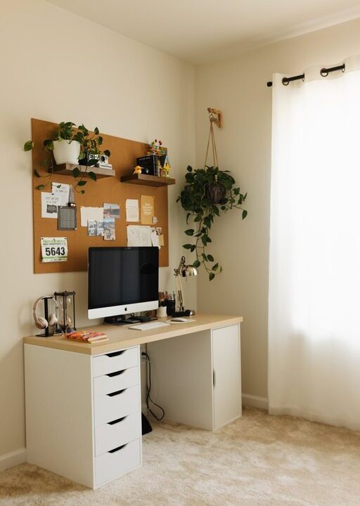 Tips for Creating a Cozy and Functional Home Workspace